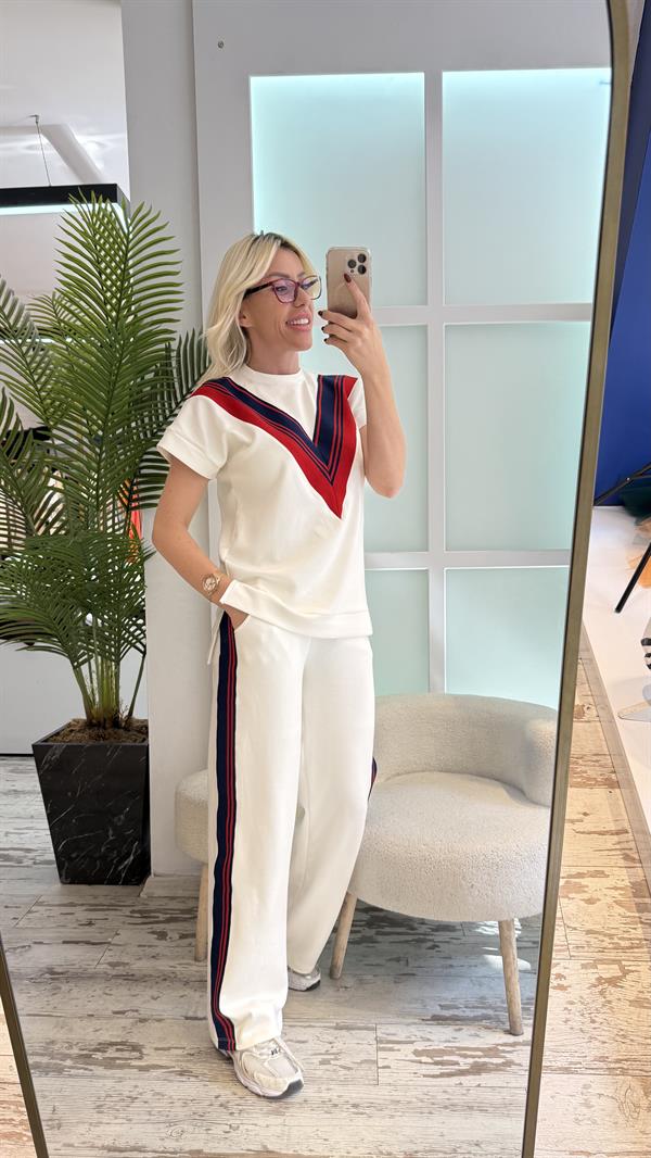 OXİY ŞERİTLİ BEYAZ EŞOFMAN TAKIM