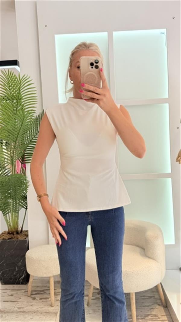 REYN BEYAZ TASARIM TSHIRT