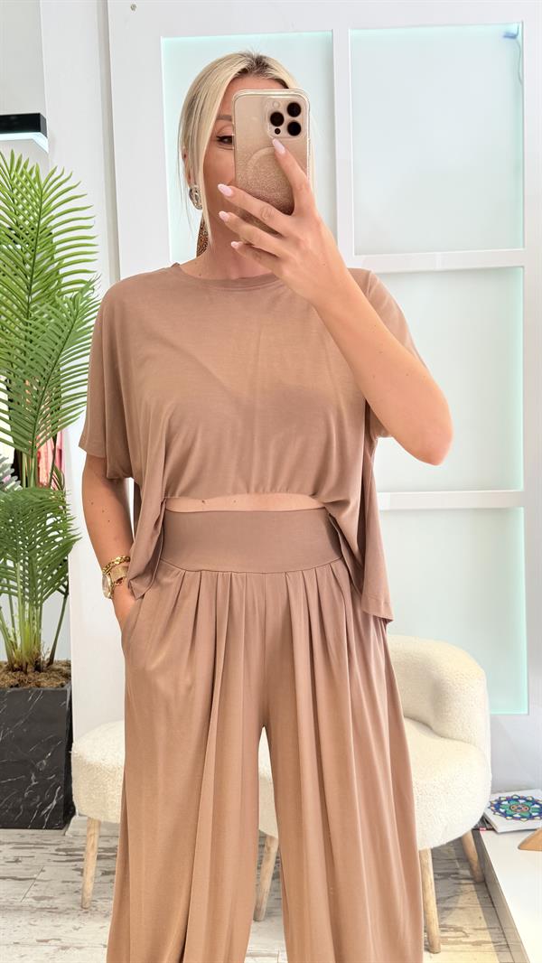 RİNS CAMEL TAKIM