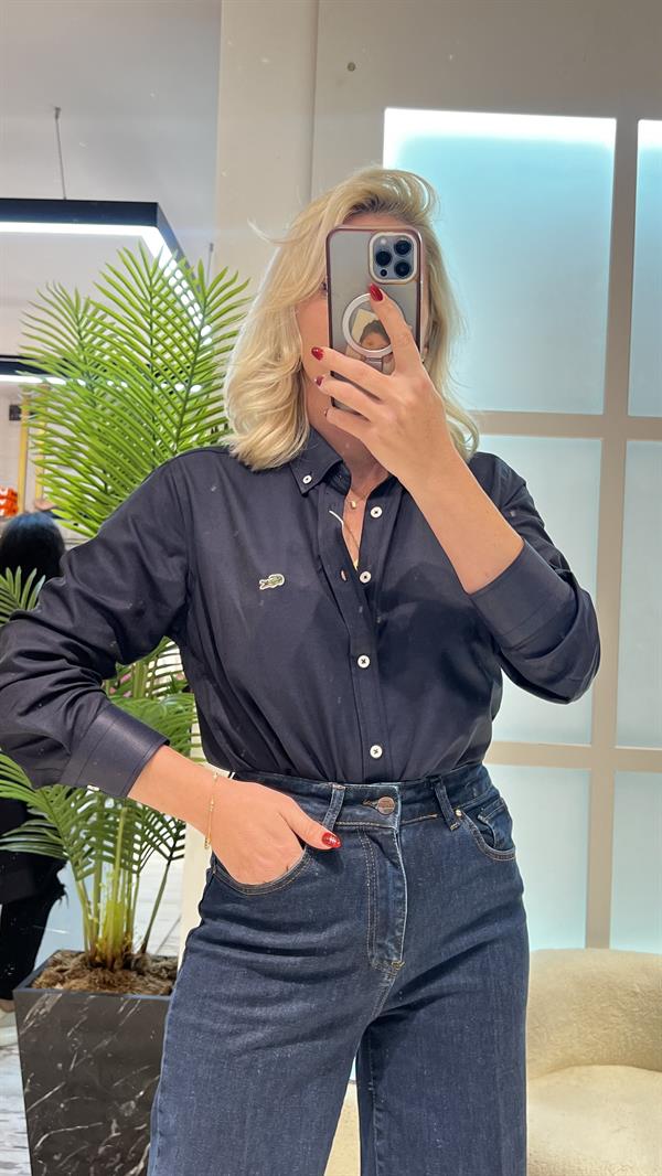 TRUE LAGOSTE KOYU LACİVERT GÖMLEK