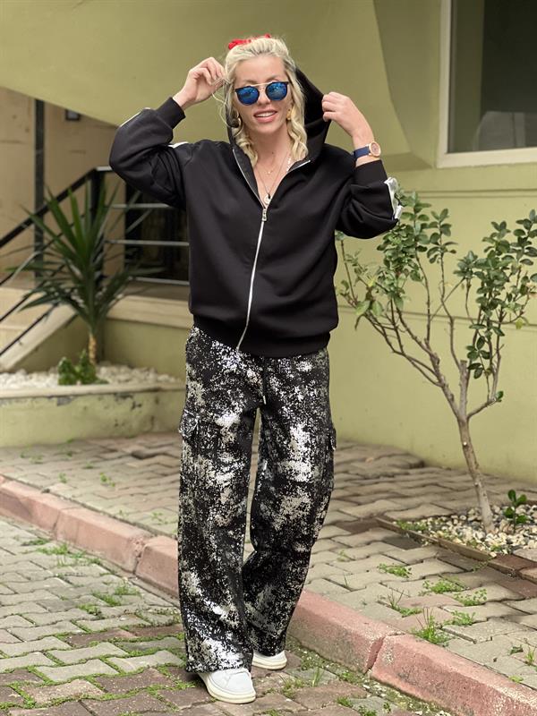 VARAK DETAYLI SİYAH EŞOFMAN 