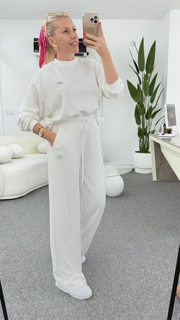 WANG BEYAZ EŞOFMAN TAKIMI