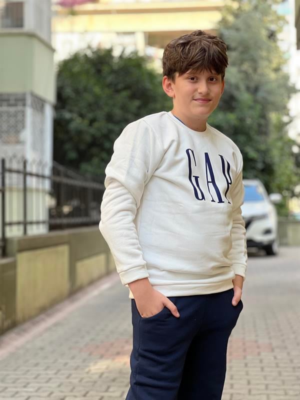 WET  BEYAZ SWETSHIRT