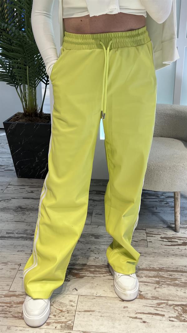 WİNTRİ NEON SARI DERİ PANTOLON