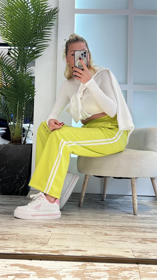 WİNTRİ NEON SARI DERİ PANTOLON