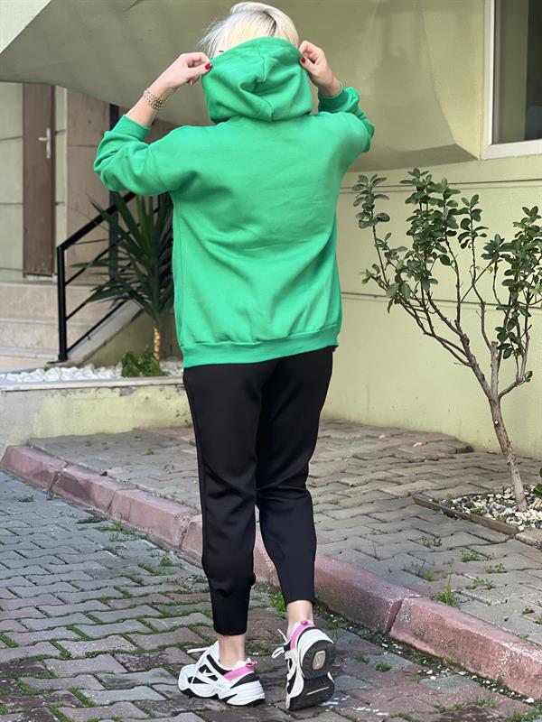 YEŞİL KAPŞONLU SWEAT 