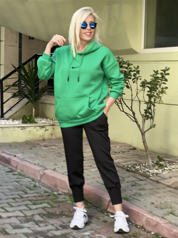 YEŞİL KAPŞONLU SWEAT 