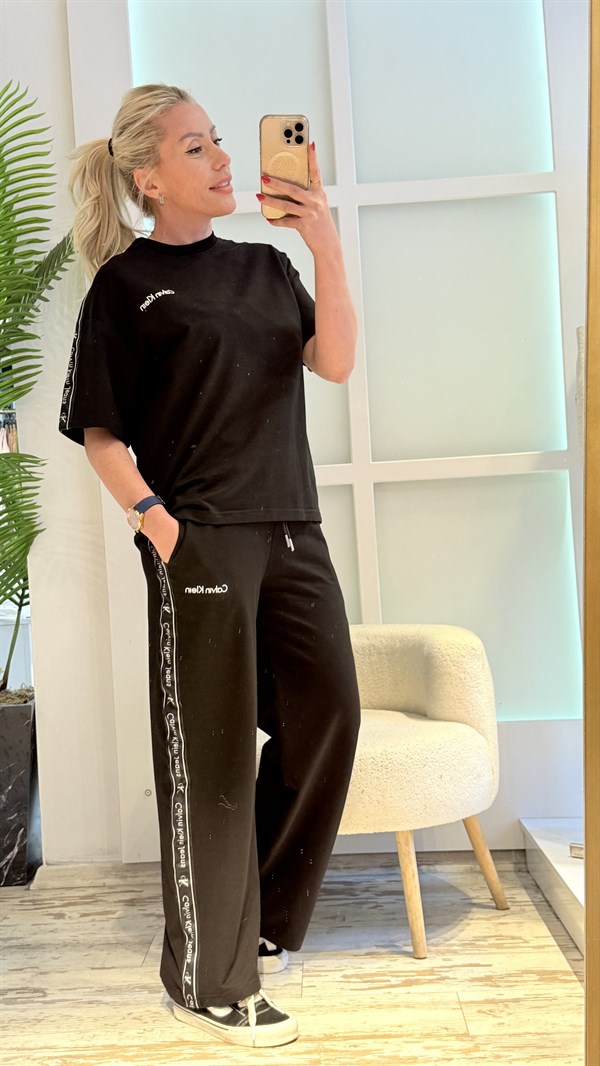 YUMİ SİYAH EŞOFMAN TAKIMI 