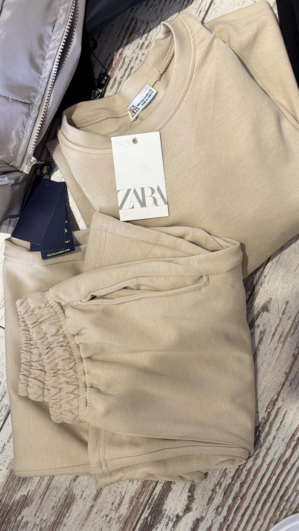 ZR MARKA KREM RENGİ TAKIM 