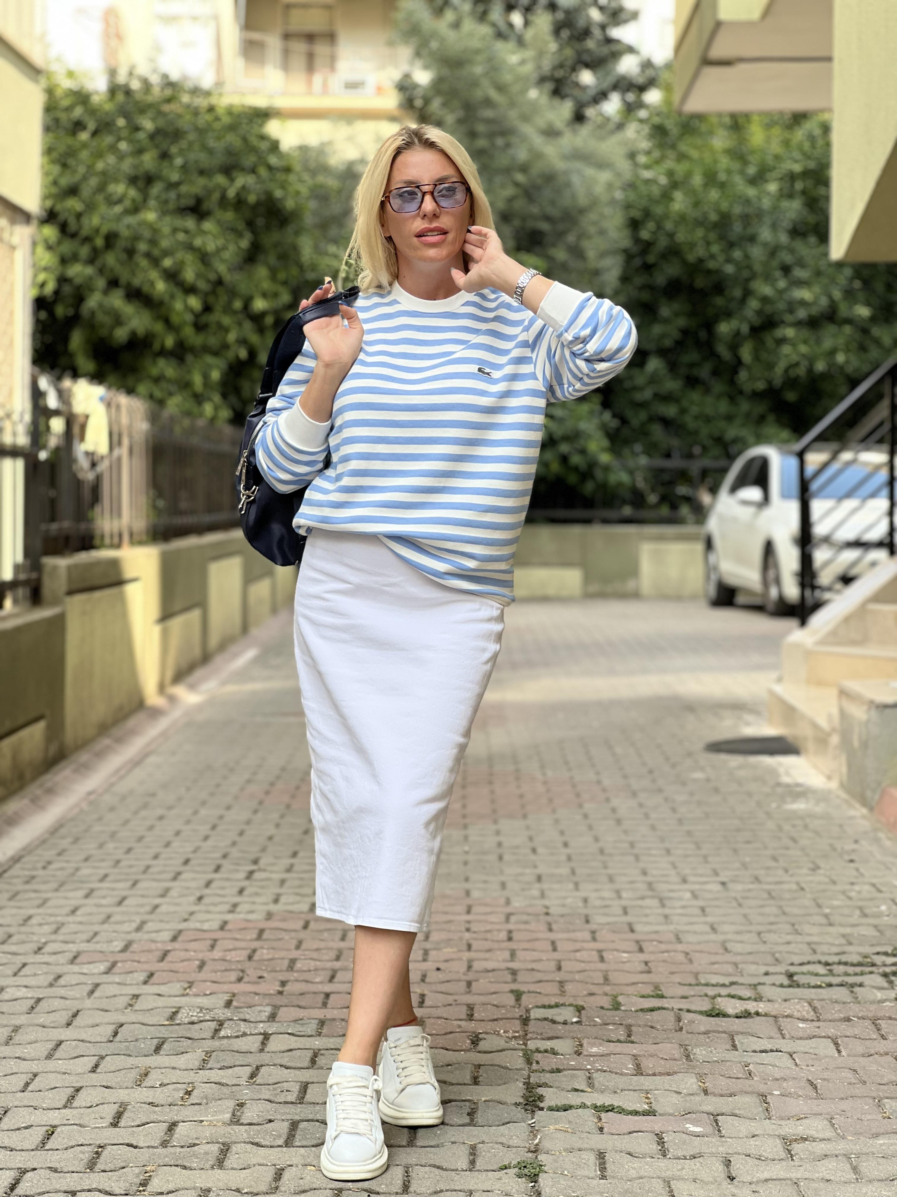 Açık mavi çizgili orj sweat 