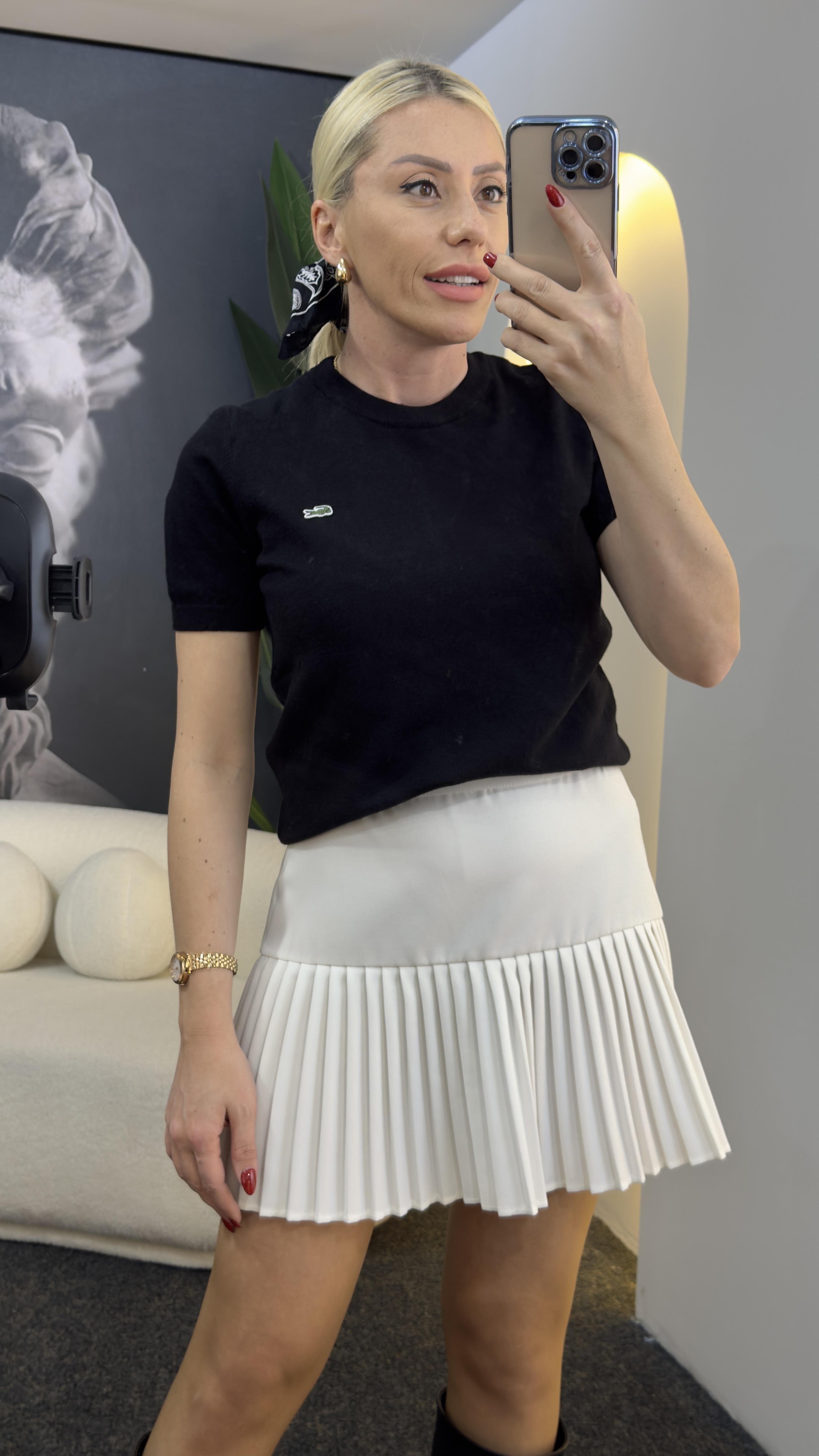 Arora Siyah Yumuşak Doku Tshırt