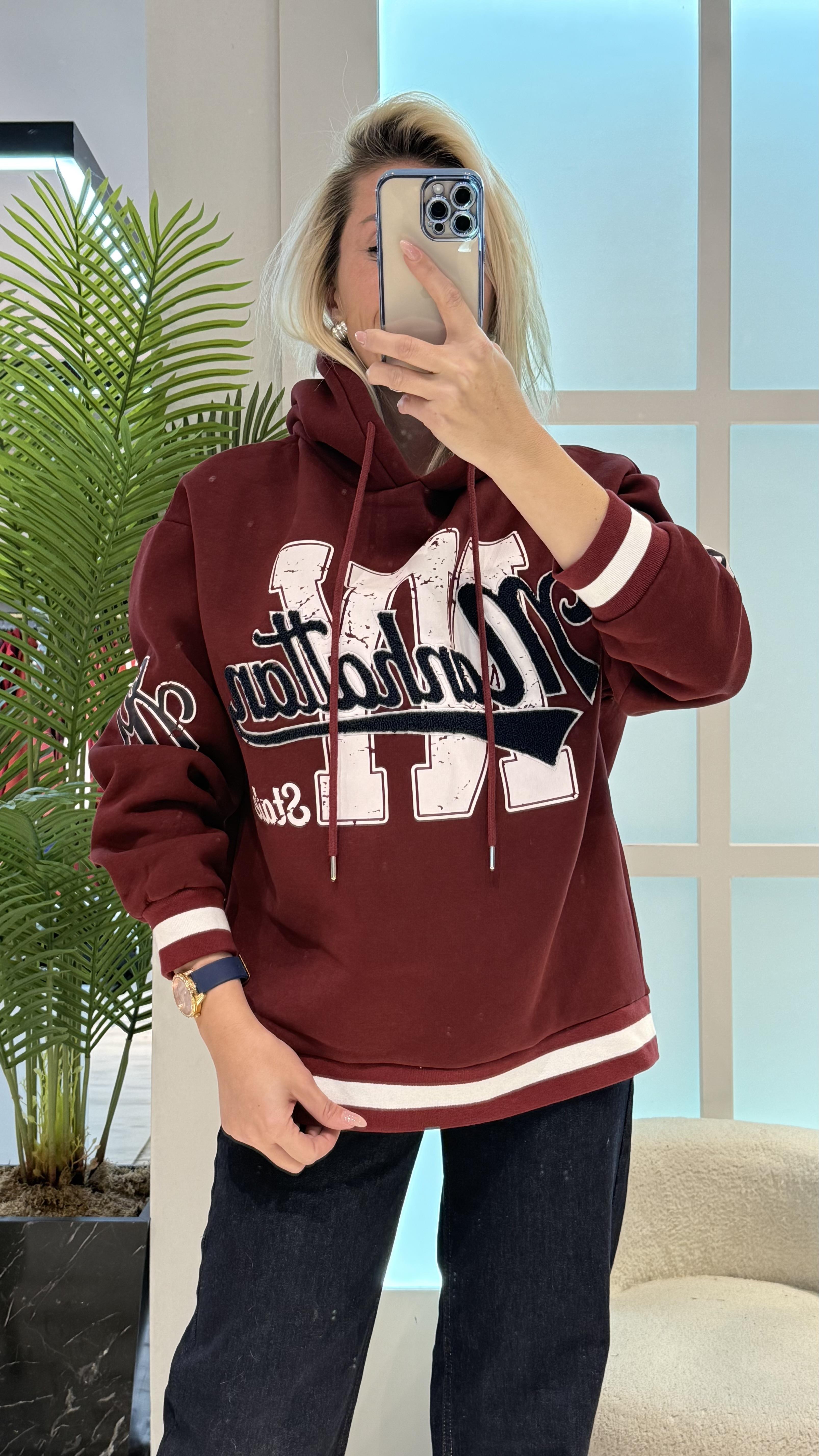 BORDO KAPÜŞONLU SWEAT 