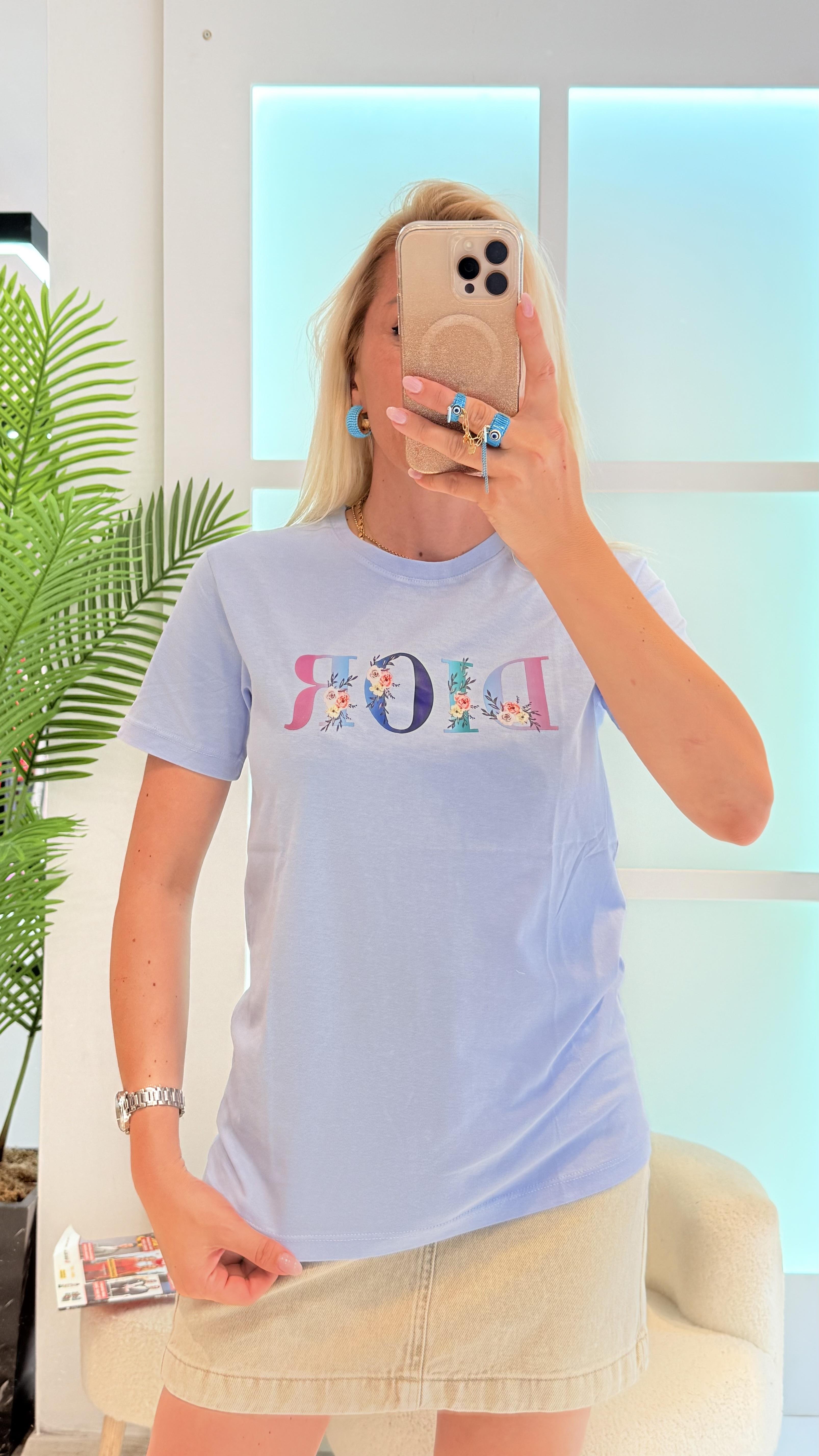 EMMA RENKLİ BEYAZ TSHIRT