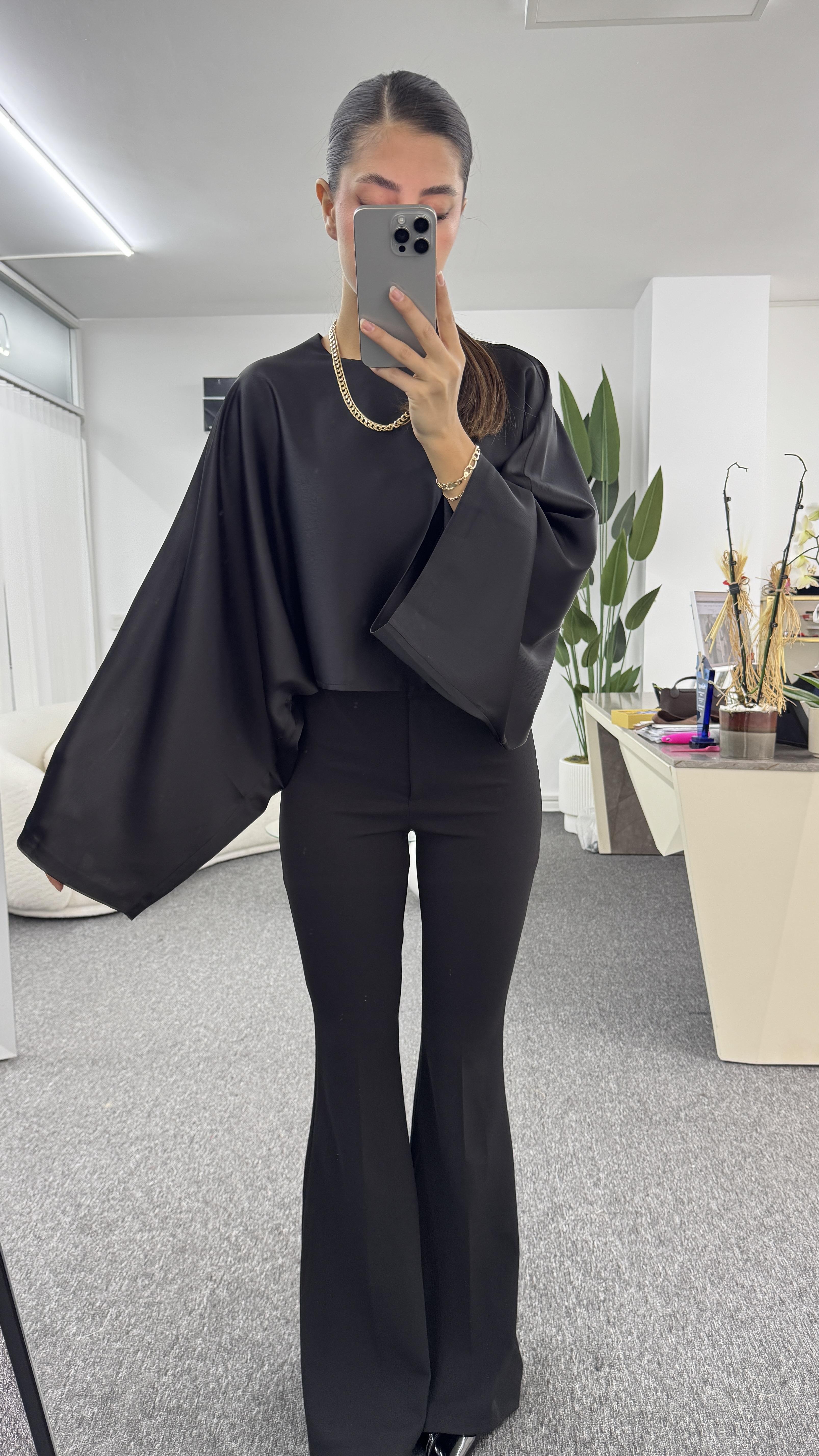 ENZO SİYAH SATEN BLUZ