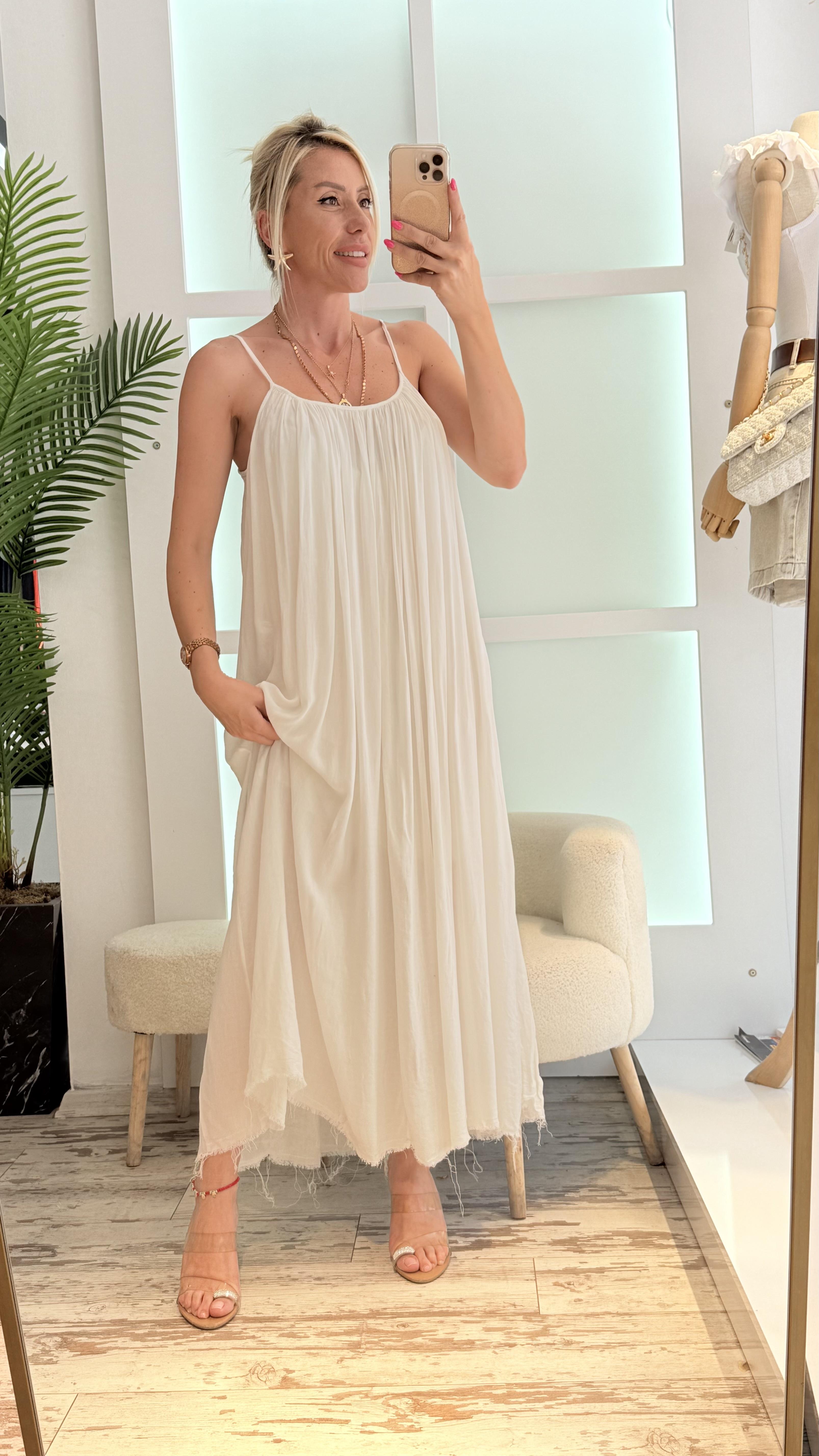 GLOVES BEYAZ ELBİSE