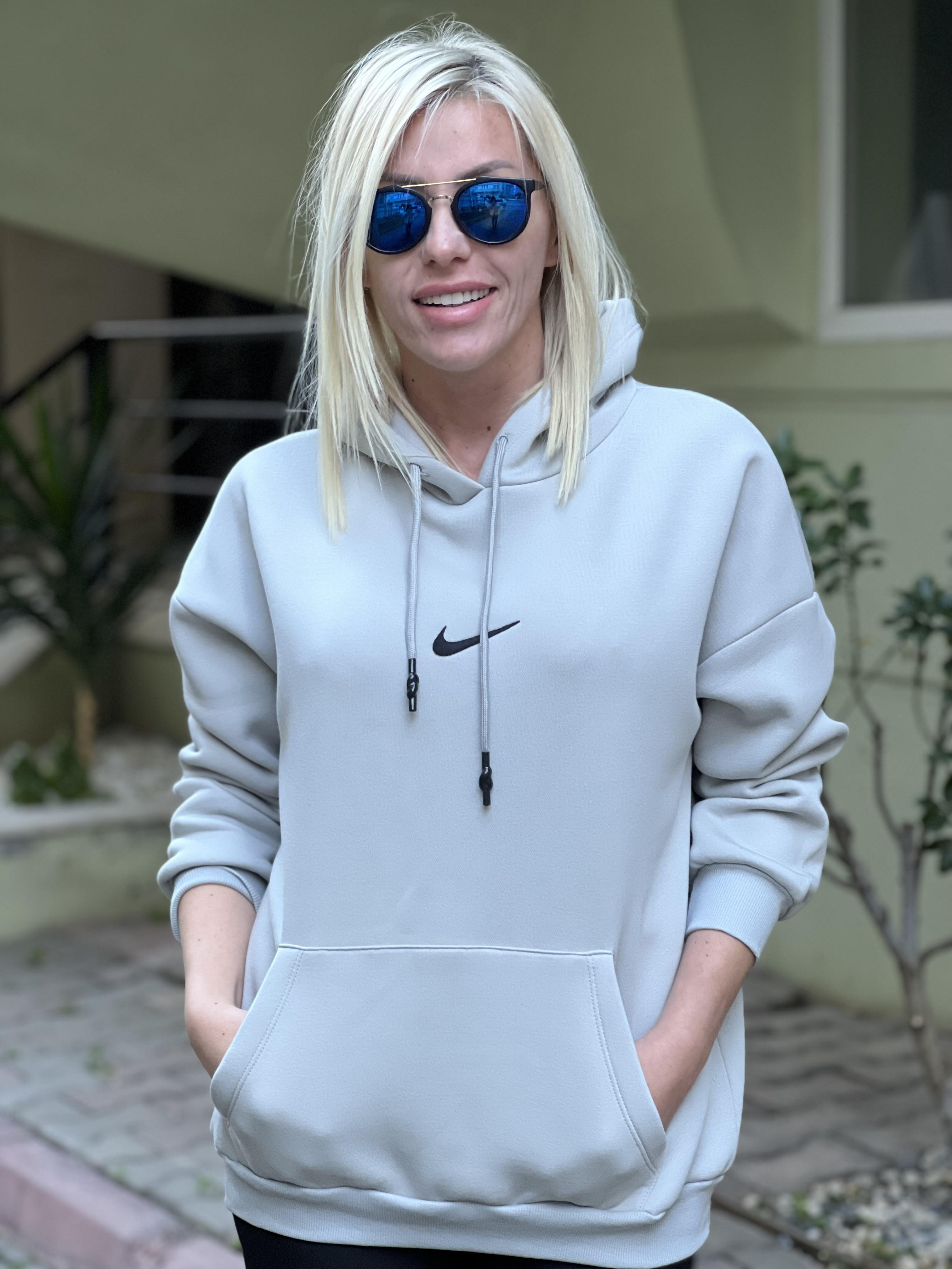 GRİ KAPŞONLU SWEAT