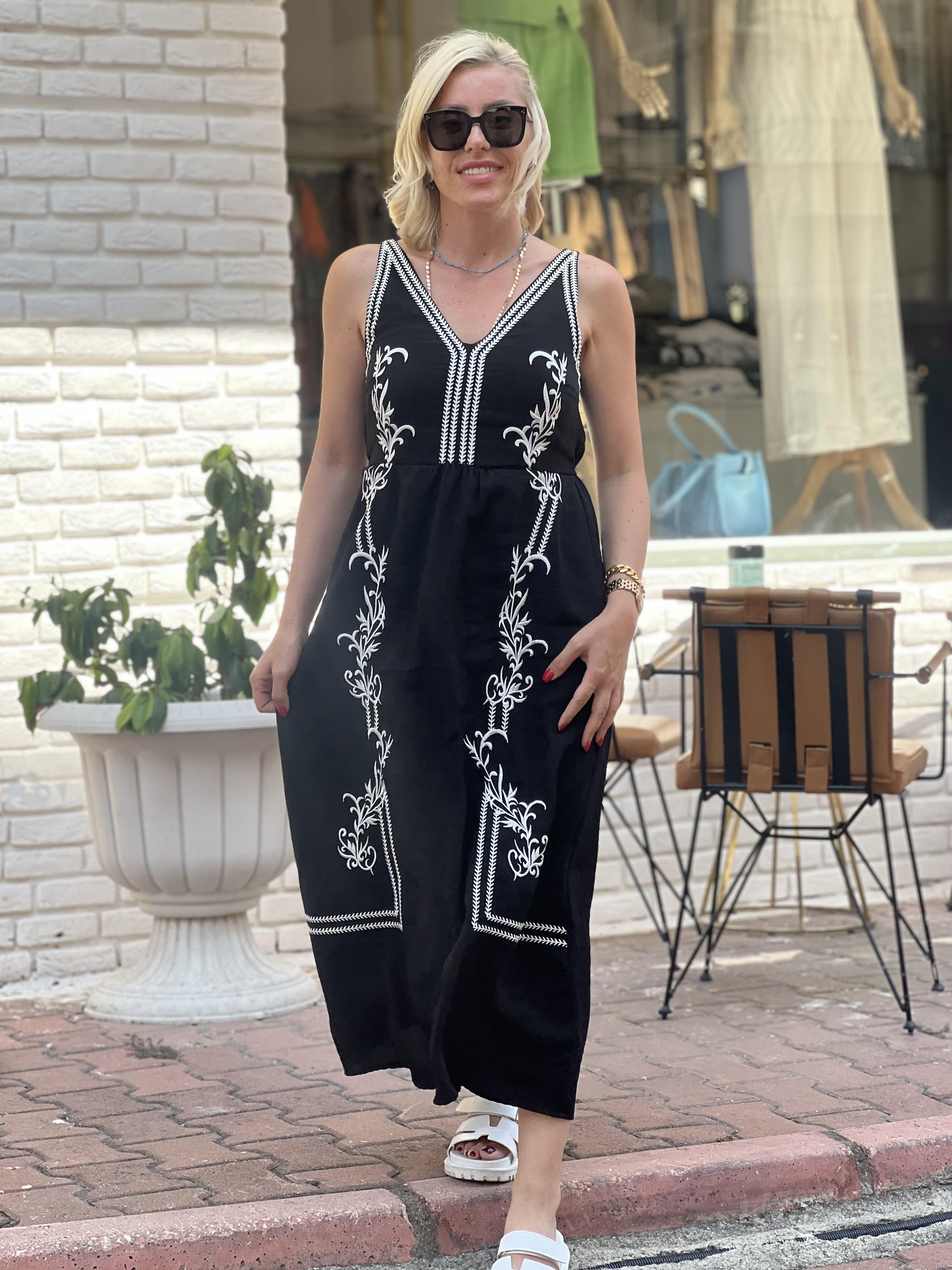 MİD SİYAH ANTİK DESEN ELBİSE 