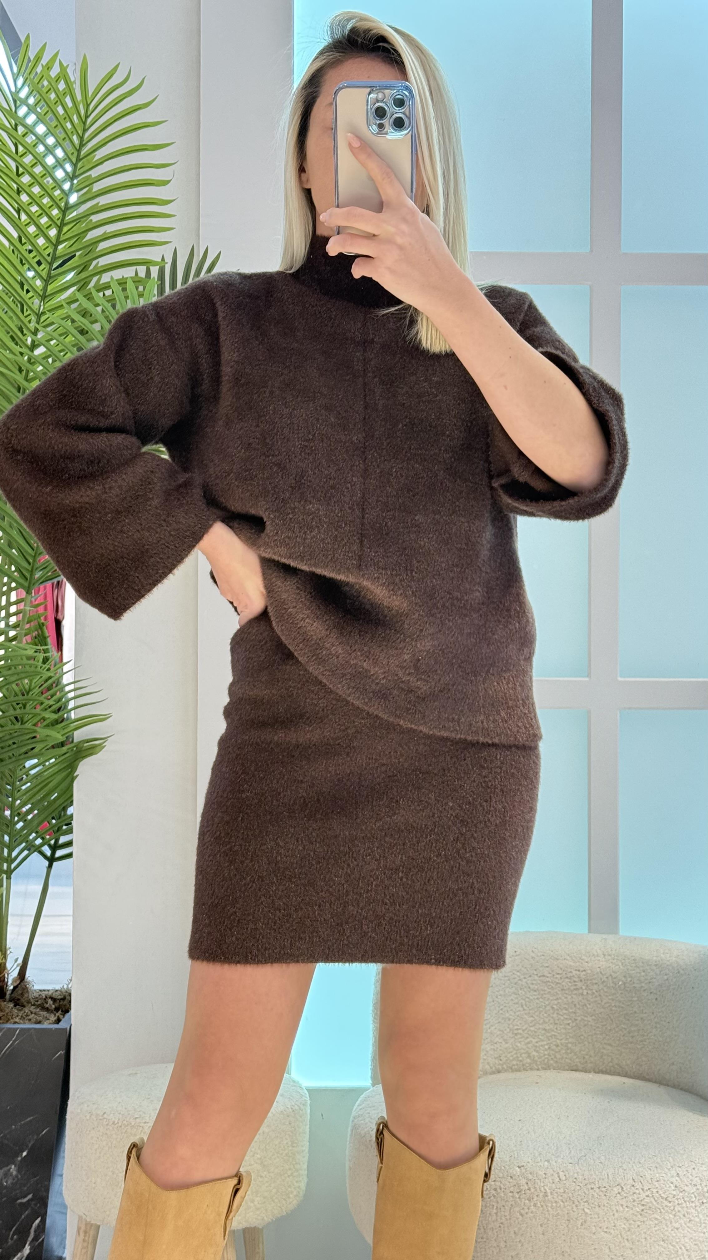 NAİROBİ KAHVERENGİ TAKIM 