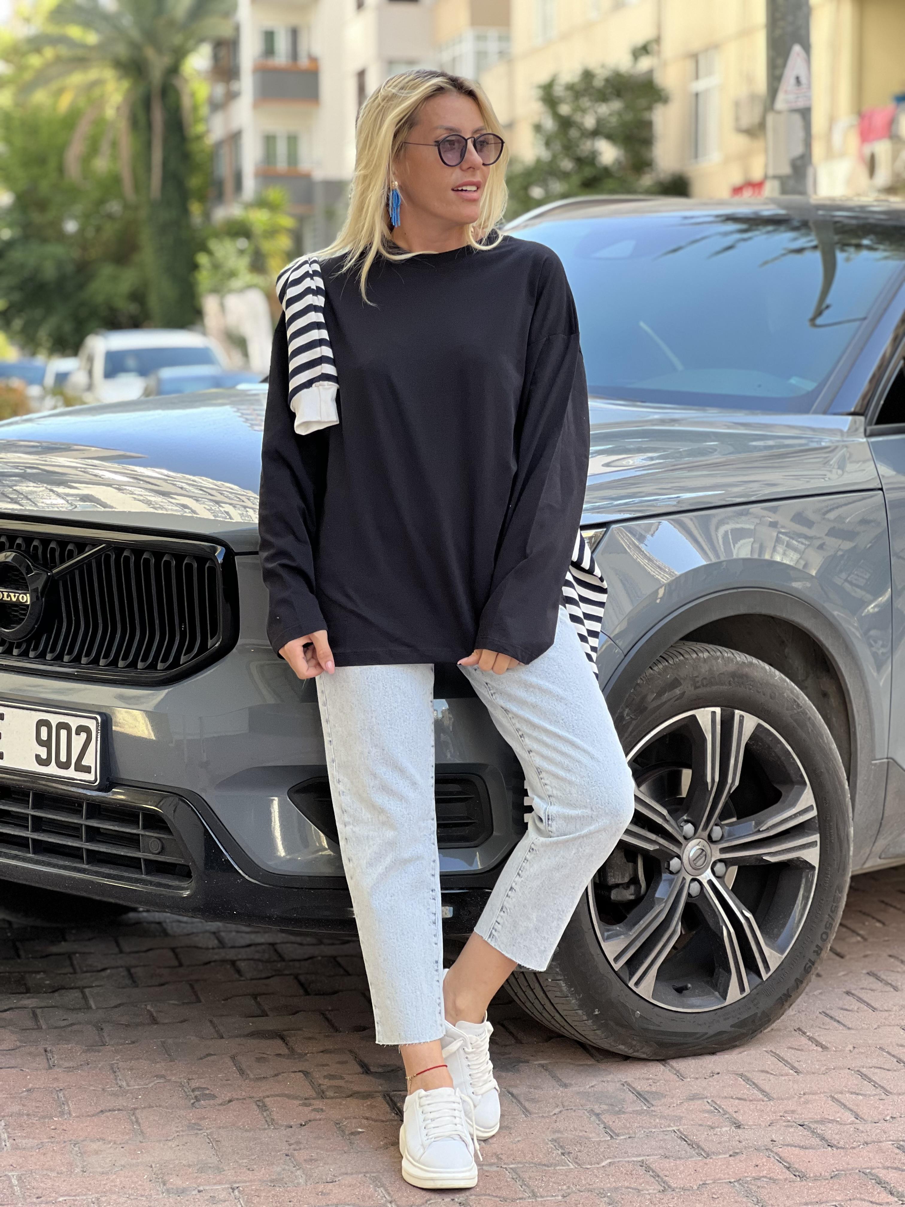 orj marka uzun siyah tshrt