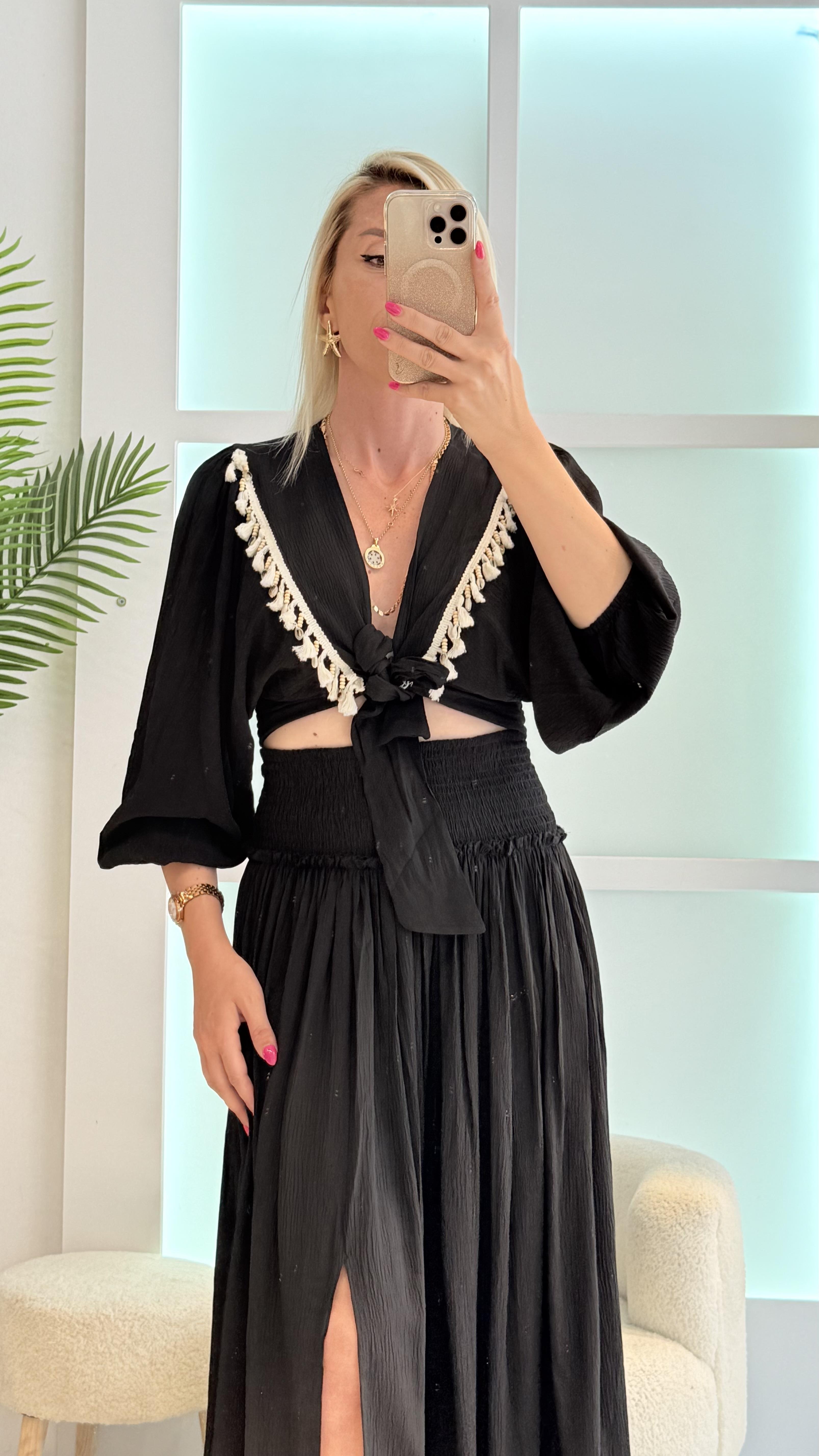 SALSH SİYAH ETEKLİ TAKIM