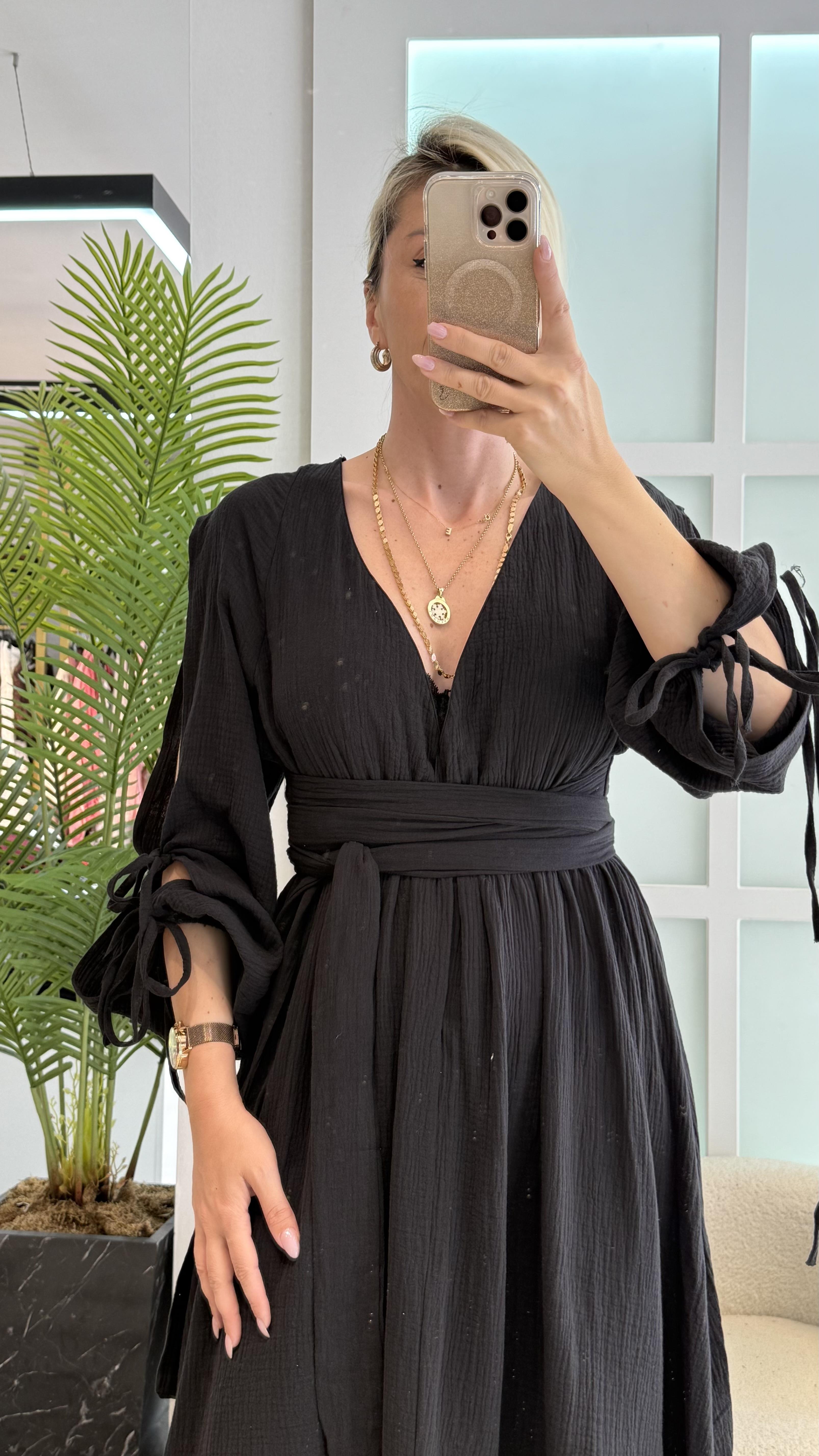 VANESSA HELEN SİYAH ELBİSE 