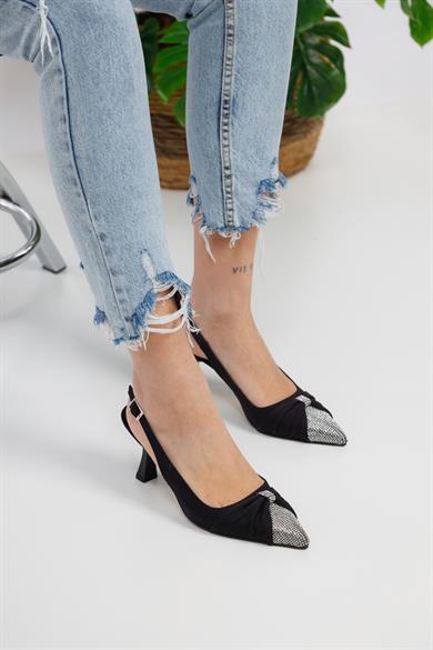 Neus Siyah Taş Detaylı Kadın Topuklu Ayakkabı