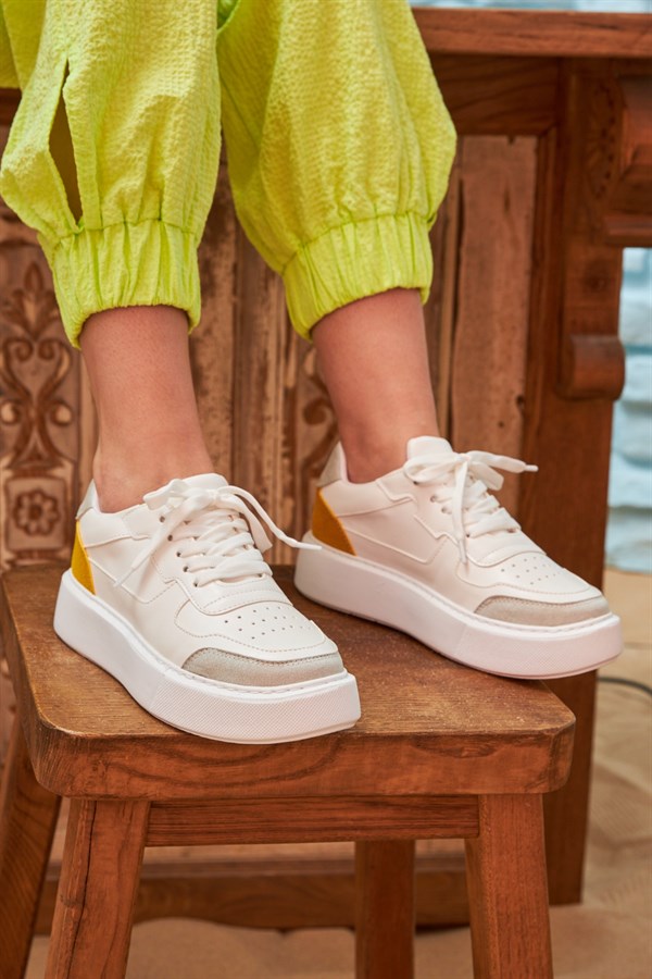 Fonto Sarı Detaylı Beyaz Kadın Sneakers