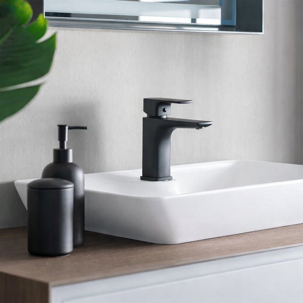 Orka Craft Banyo Dolabı Takımı, 120 cm, Kompakt Ceviz (Ledli Ayna-Mat Beyaz Lavabo), 5003432