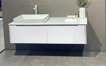 Orka Biella 140 cm Beyaz Ledli Banyo Dolabı Takımı