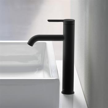 Duravit C.1 Tezgah Üstü Lavabo Bataryası (L Boy) Mat Siyah, C11030002046