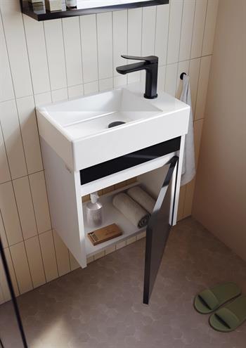Orka Yedisu Banyo Dolabı Takımı, 45 cm, Parlak Siyah (Etajerli Ayna), 5000604
