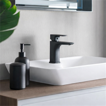 Orka Craft Banyo Dolabı Takımı, 120 cm, Kompakt Ceviz (Ledli Ayna-Mat Beyaz Lavabo), 5003432