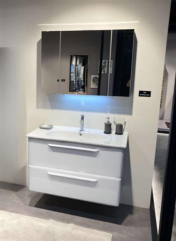 Orka Nuvola 100 cm Beyaz Banyo Dolabı Takımı