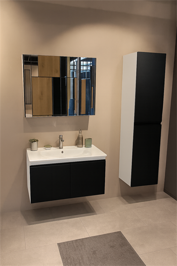 Orka Terme 80 cm Parlak Siyah Kapaklı Banyo Dolabı Takımı (Dolaplı Ayna)