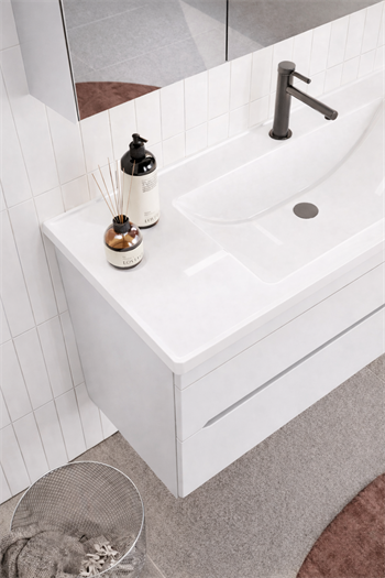 Orka Varna 120 cm Mat Beyaz Banyo Dolabı Takımı (Ledli-Dolaplı Ayna), 5000846