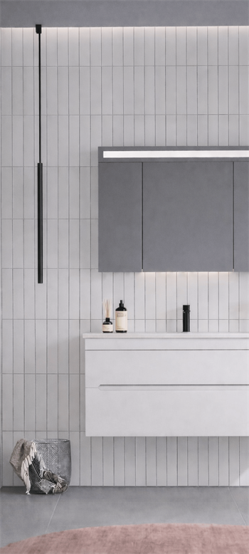 Orka Varna 120 cm Mat Beyaz Banyo Dolabı Takımı (Ledli-Dolaplı Ayna), 5000846