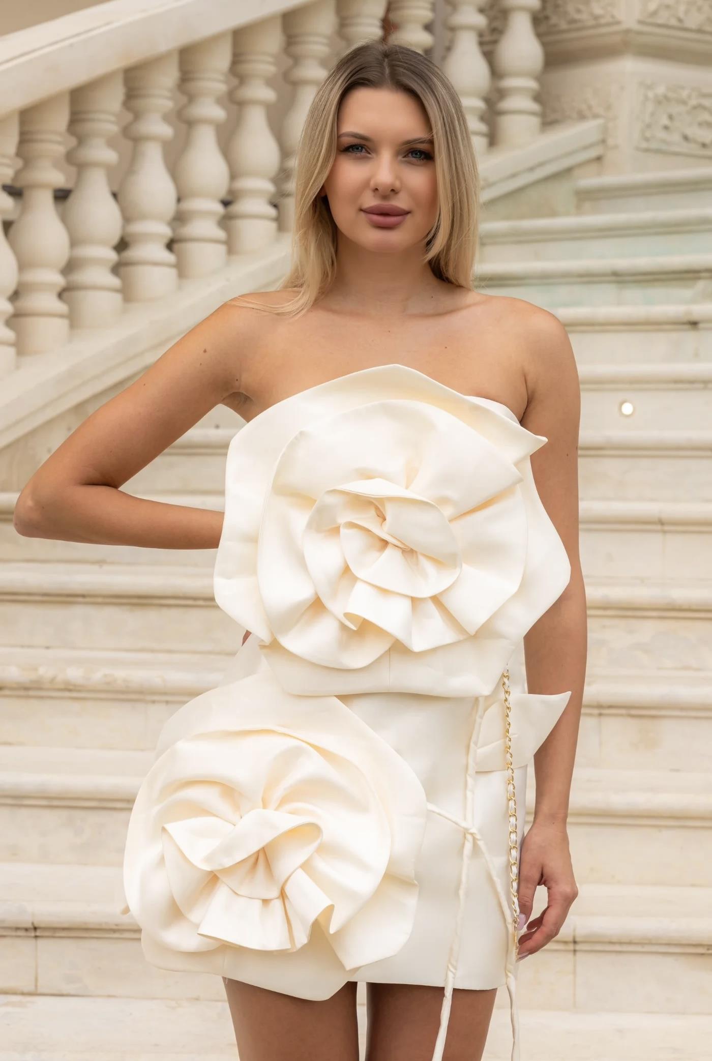 Gül Detaylı Mini Elbise