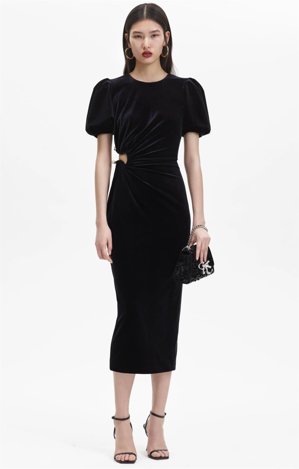 Bel Detaylı Siyah Kadife Elbise