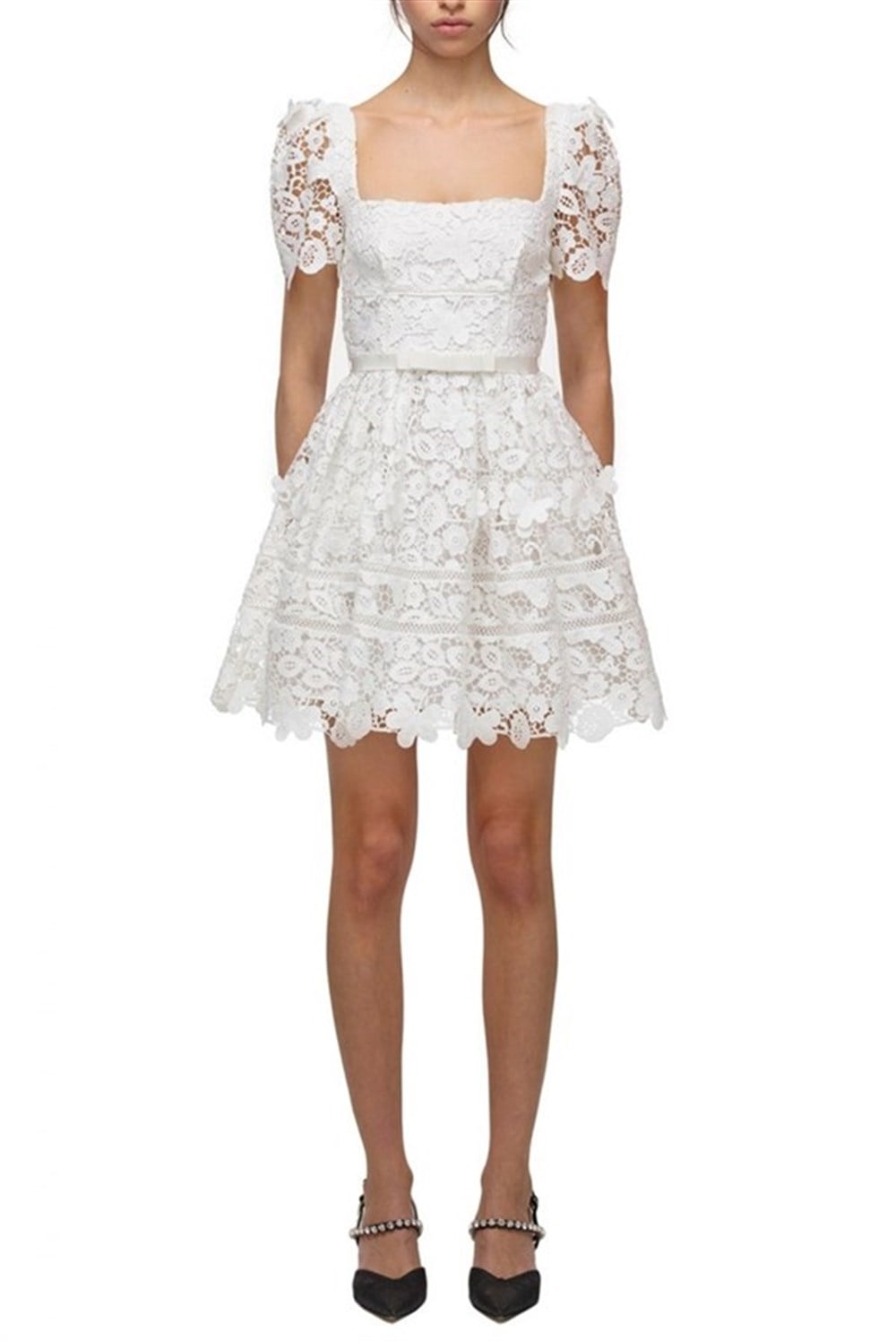 Beyaz Dantel Mini Elbise