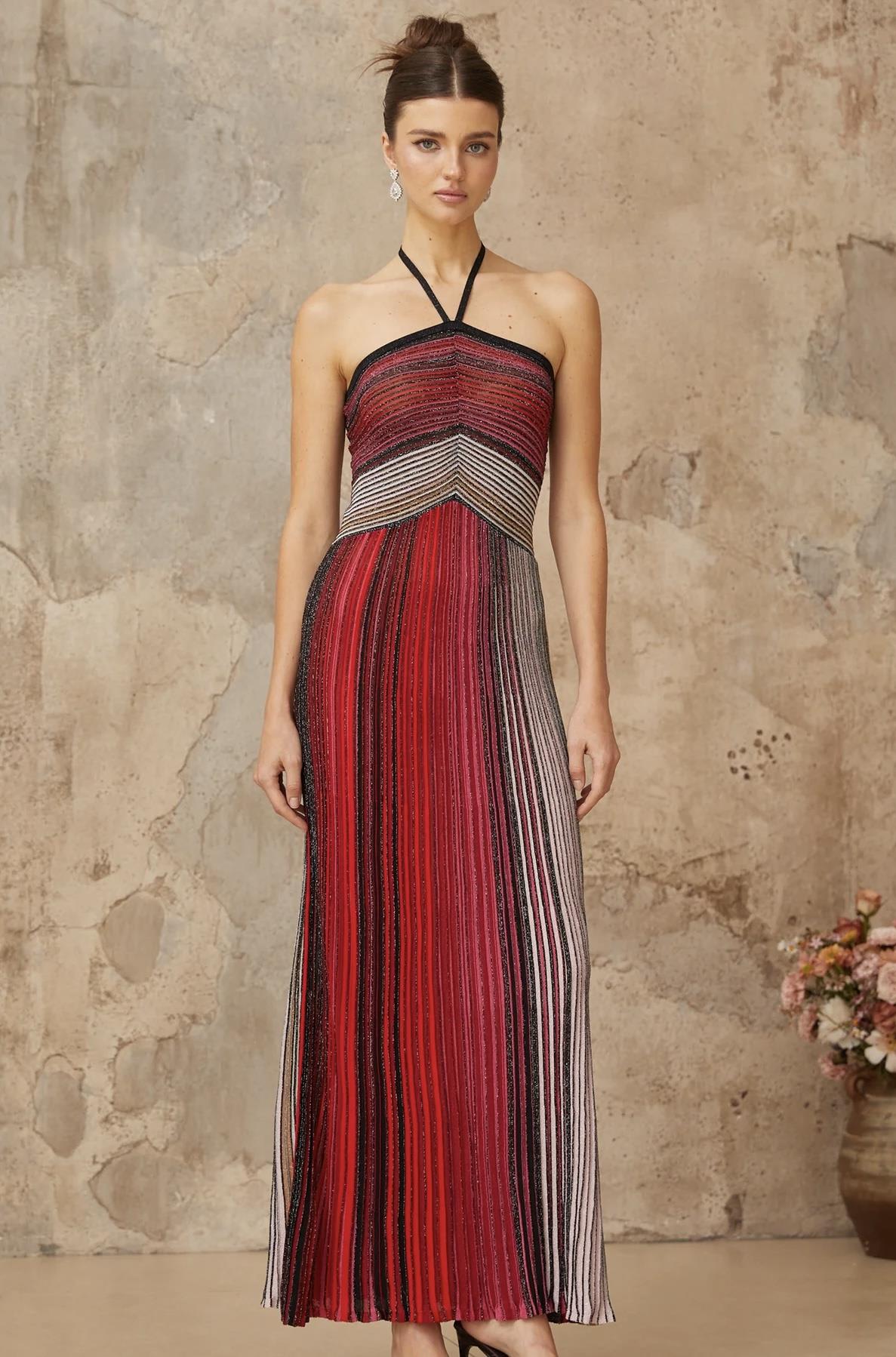 Boyundan Bağlı Simli Elbise