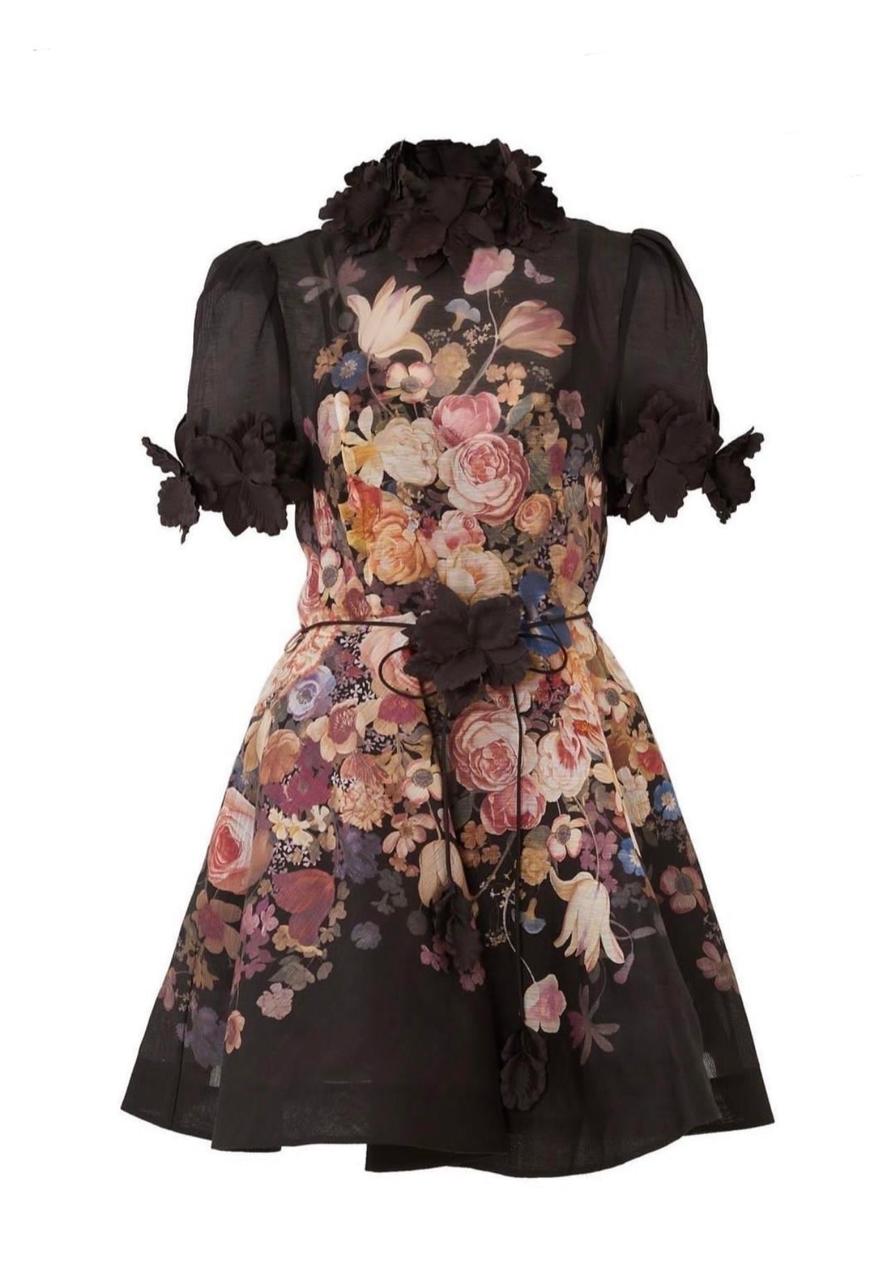 Çiçek Aplikeli Desenli Siyah Mini Elbise