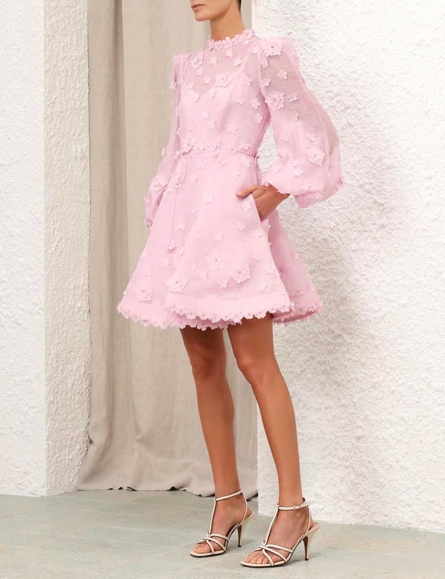 Çiçek Detaylı Pembe Mini Elbise