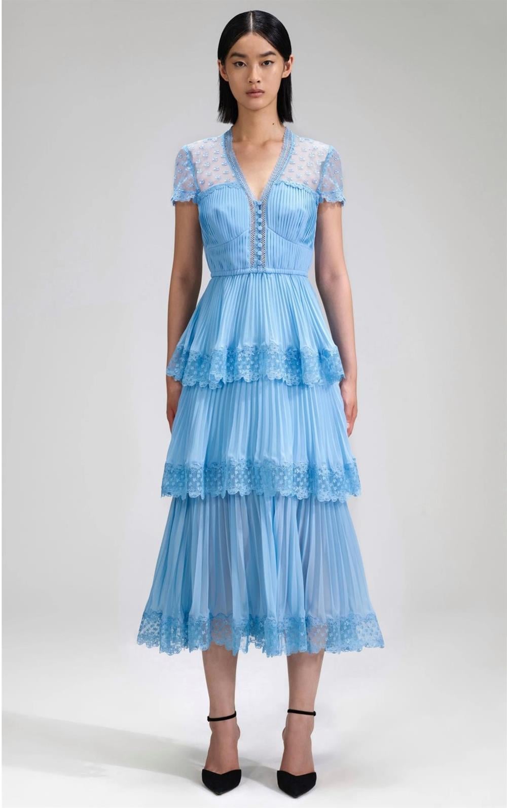 Dantel Detaylı Mavi Midi Elbise