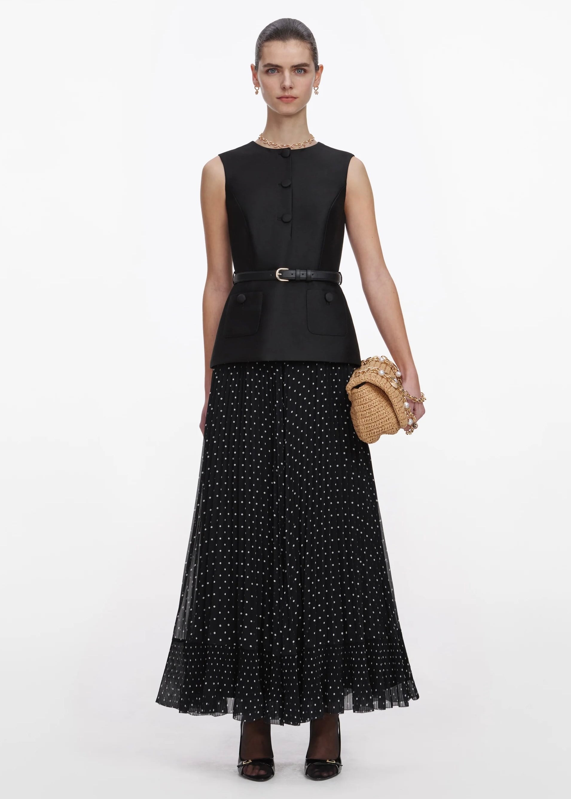 Eteği Puantiyeli Siyah Midi Elbise