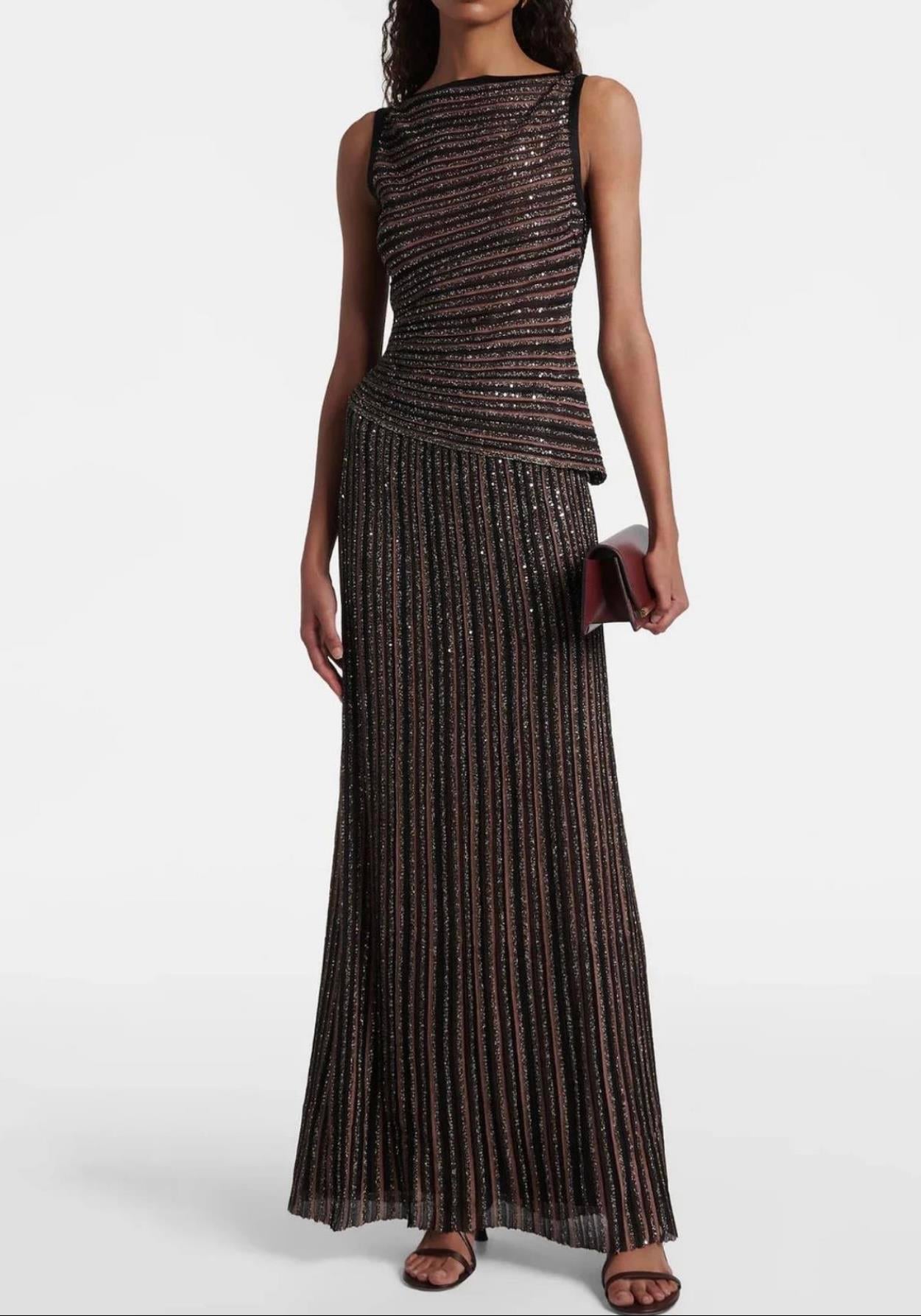 Işıltılı Bluz ve Etek Takım