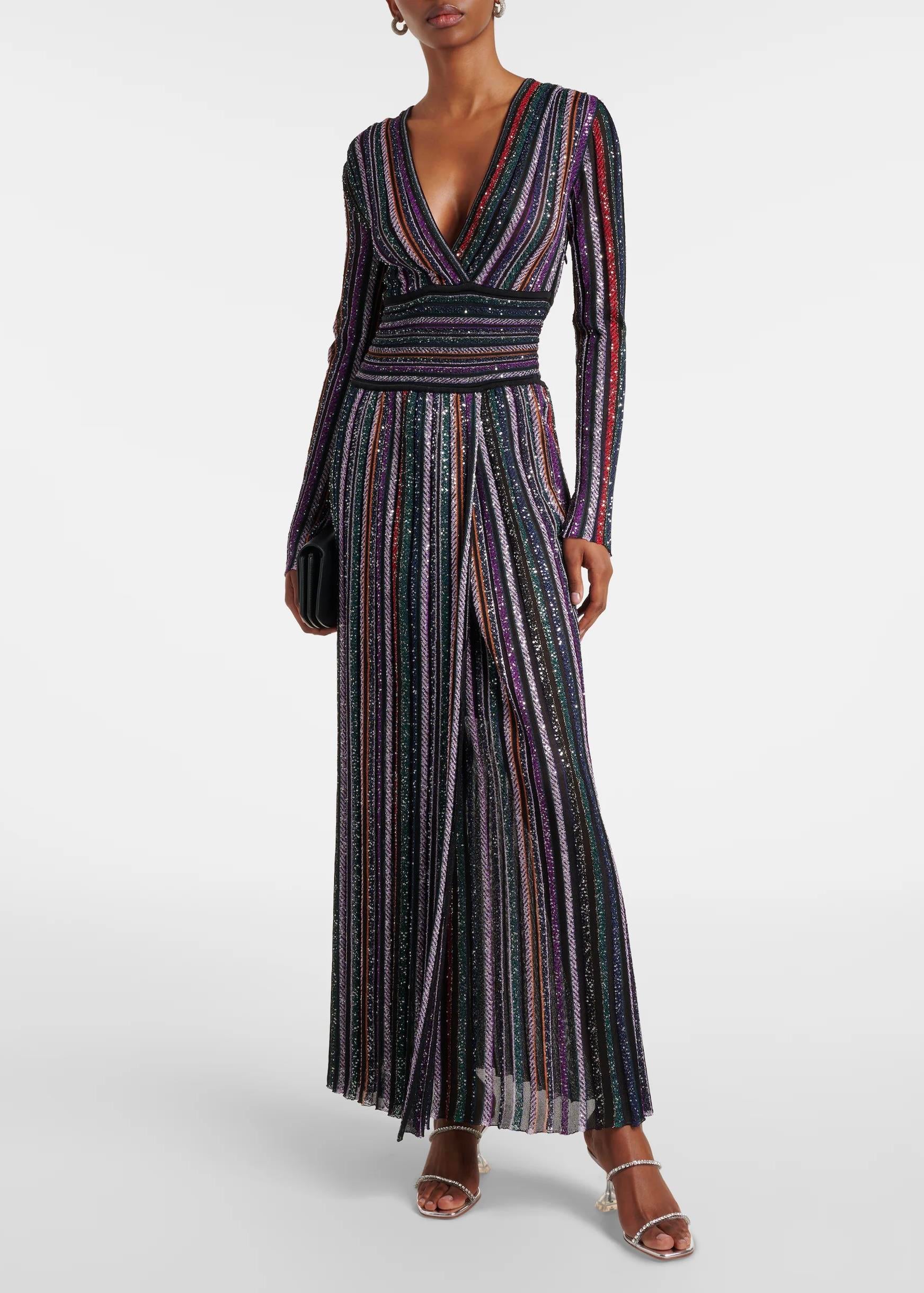 Uzun Kollu Işıltılı Maksi Elbise