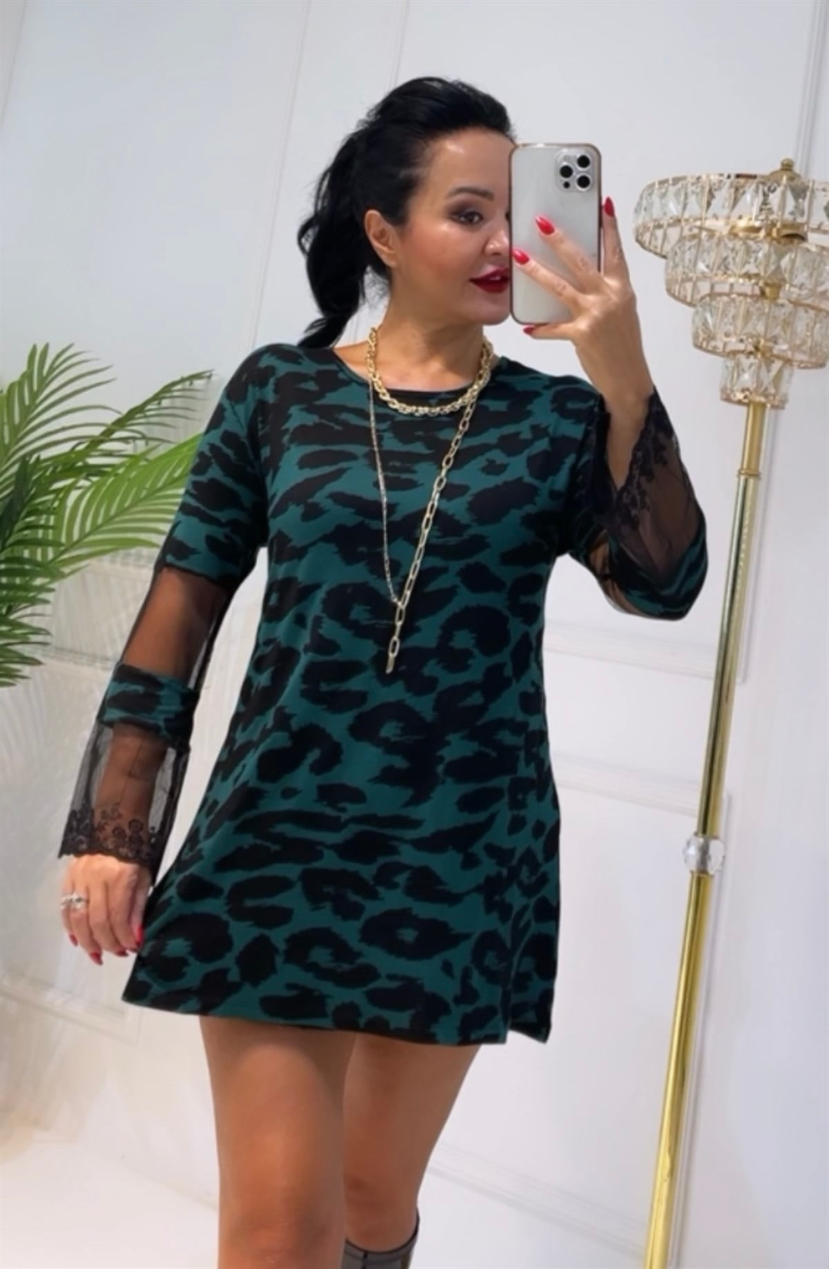 3623 yeşil leopar kolları tül bluzJckemdk