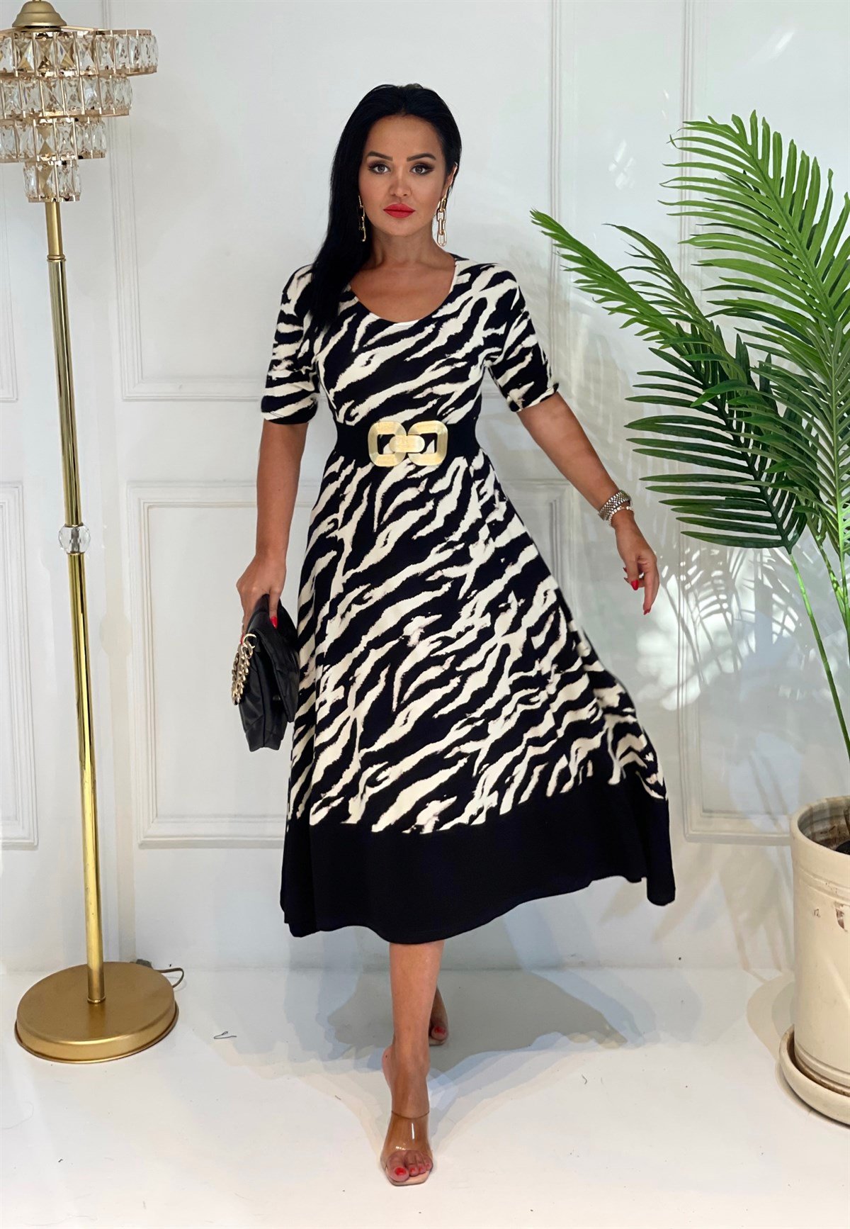 3669 altı siyah zebra elbiseAldjdbdb