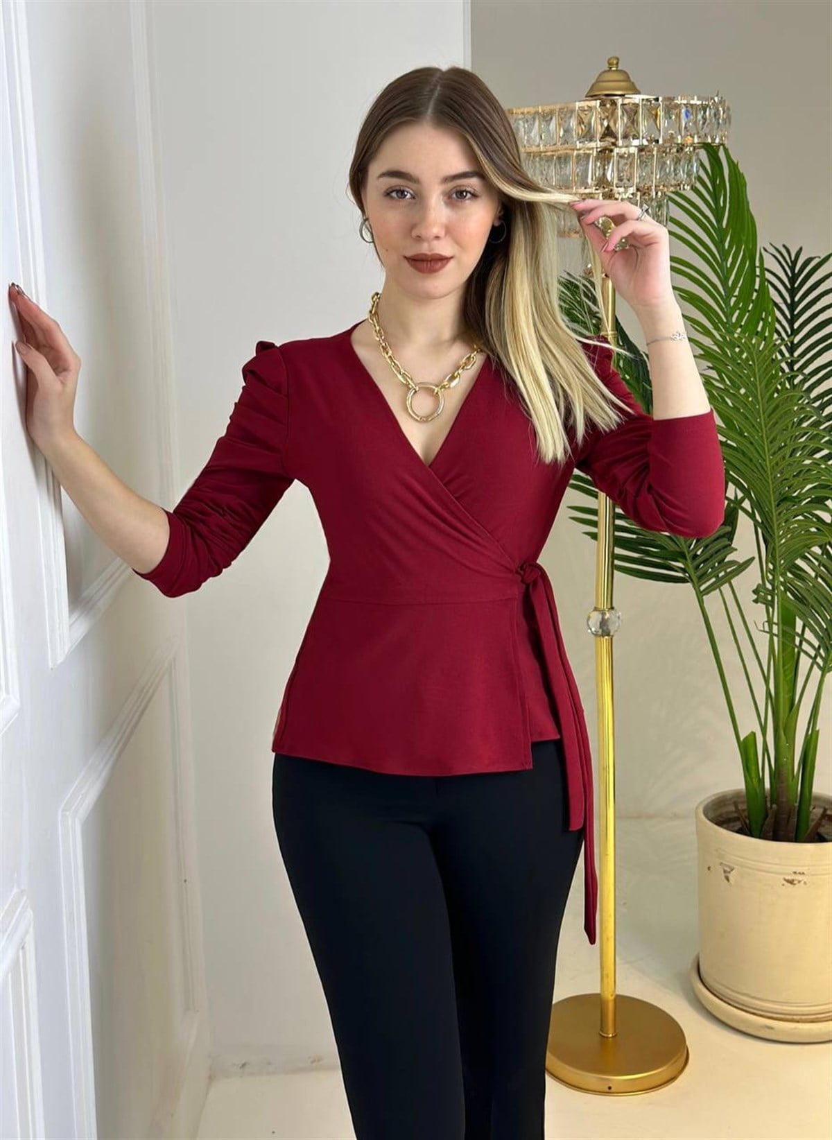 3975 Yandan bağlamalı bordo bluzssdfgv