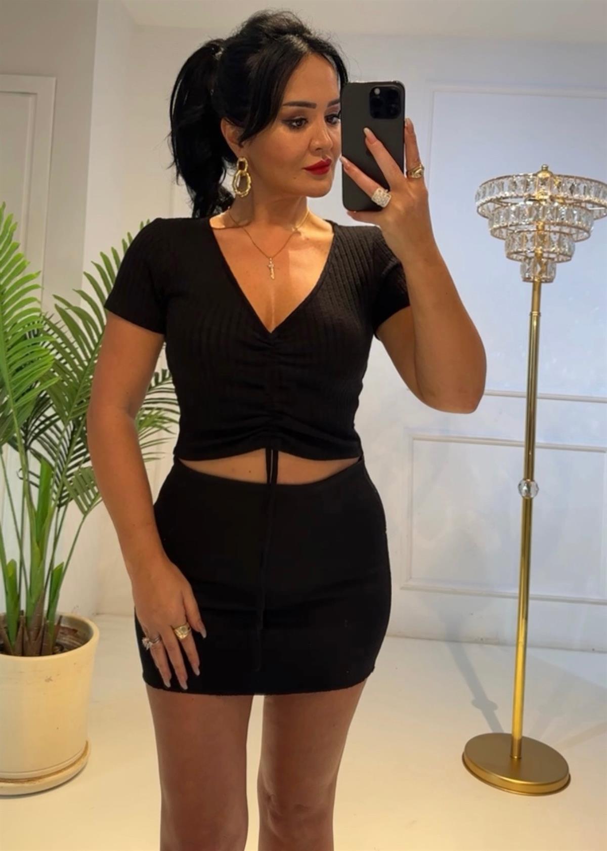 4051  Önü Büzgülü Siyah  Bluz
